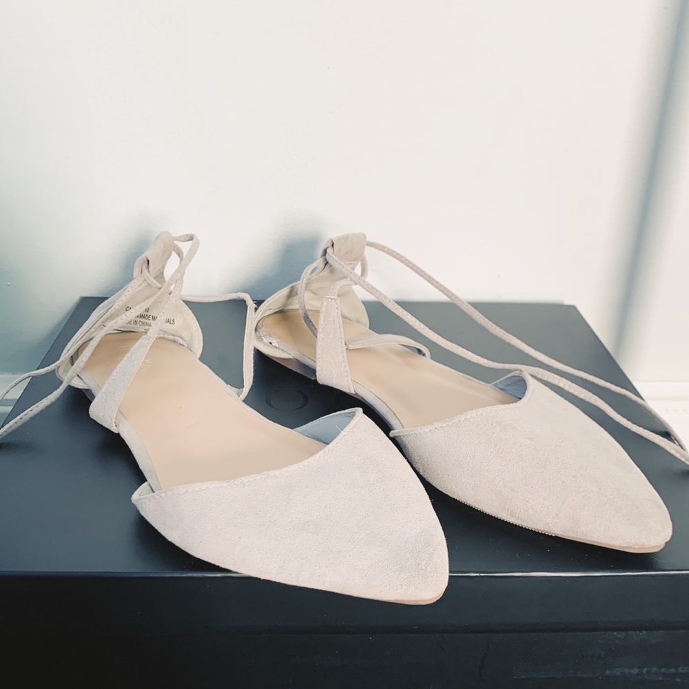Grey lace up flats